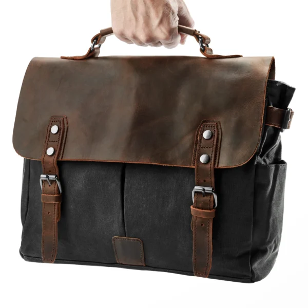 BLACK VINTAGE-STYLE MESSENGER BAG - Image 4