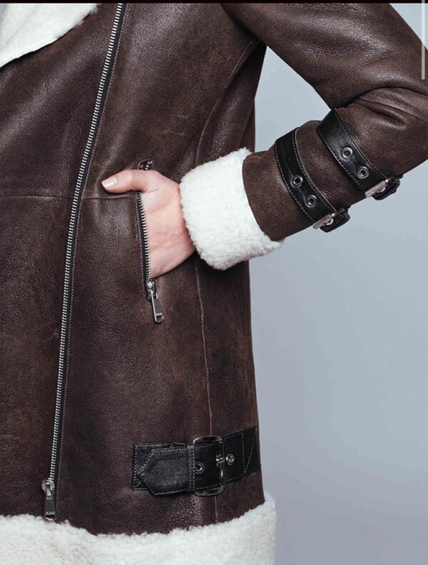 Women's Vintage Style Lambskin Leather Coat - Image 6